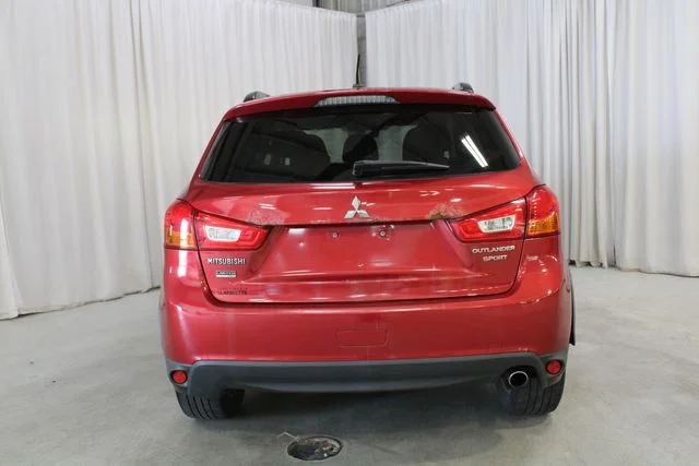Used 2013  Mitsubishi LE image 22