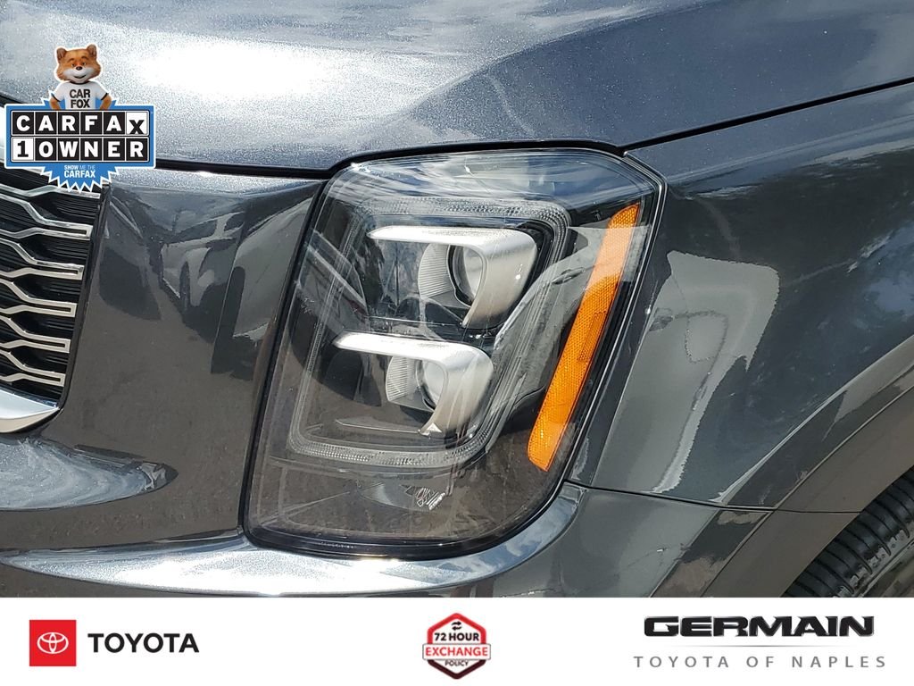 Used 2021 Gray Kia SX image 16
