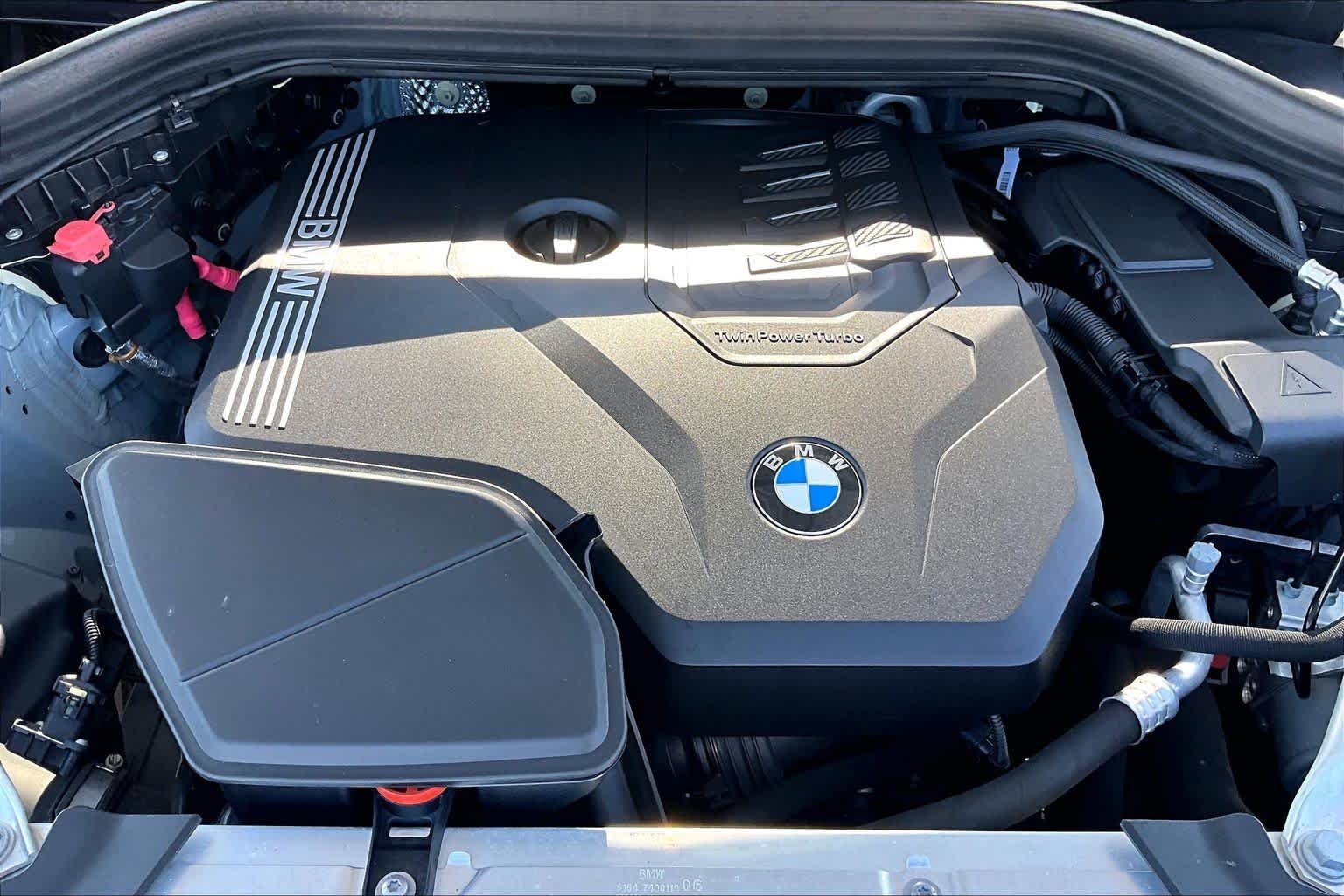 Used 2022 Brooklyn Grey Metallic BMW sDrive30i image 33