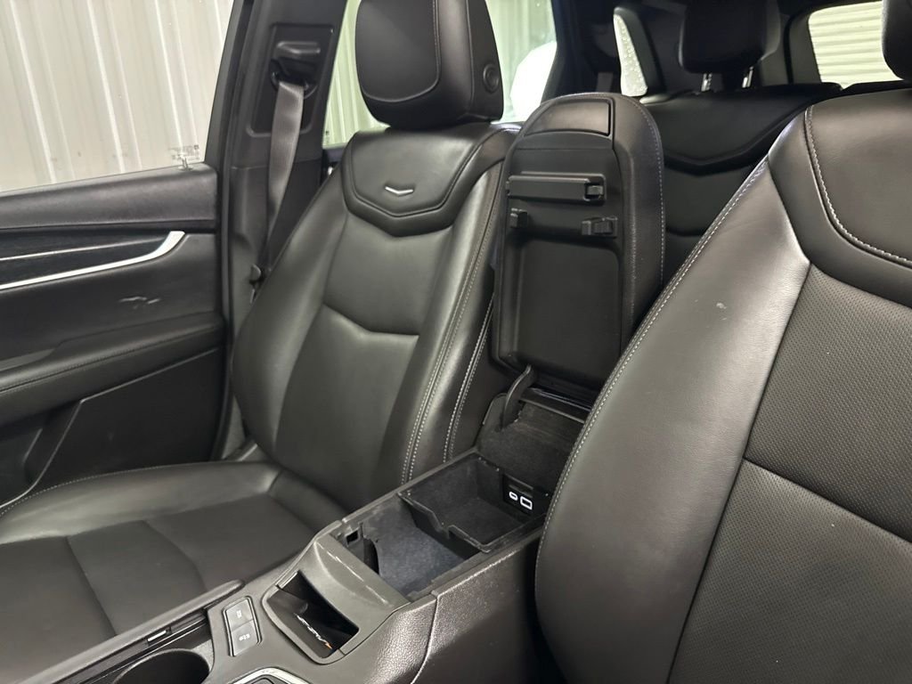 Used 2022 Stellar Black Metallic Cadillac Premium Luxury image 38