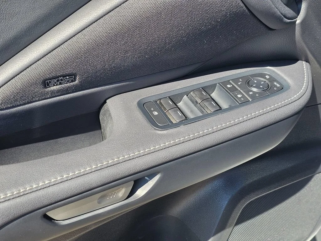 Used 2024  Lexus TX 350 image 25