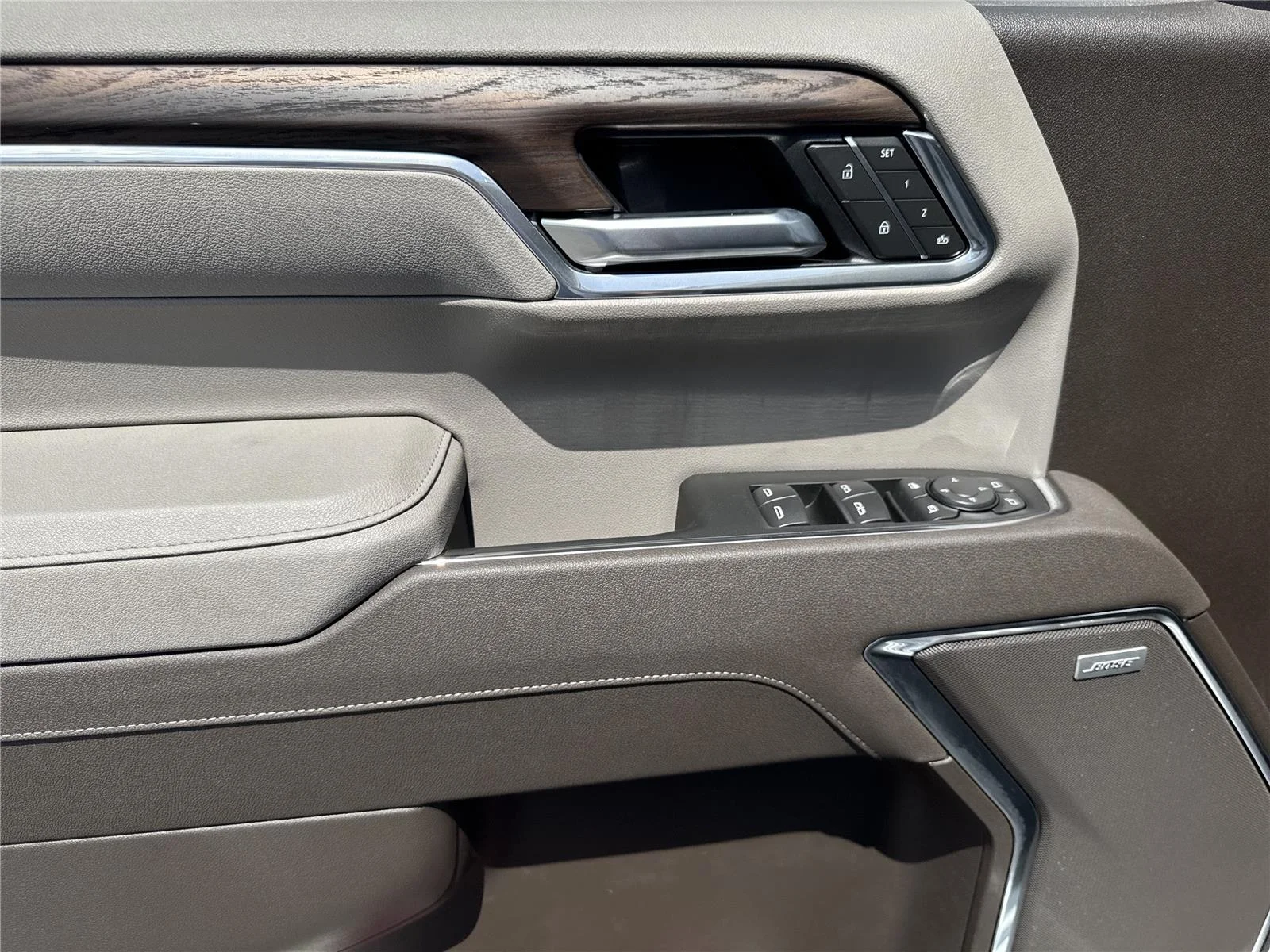 New 2026 Summit White GMC SLT image 18