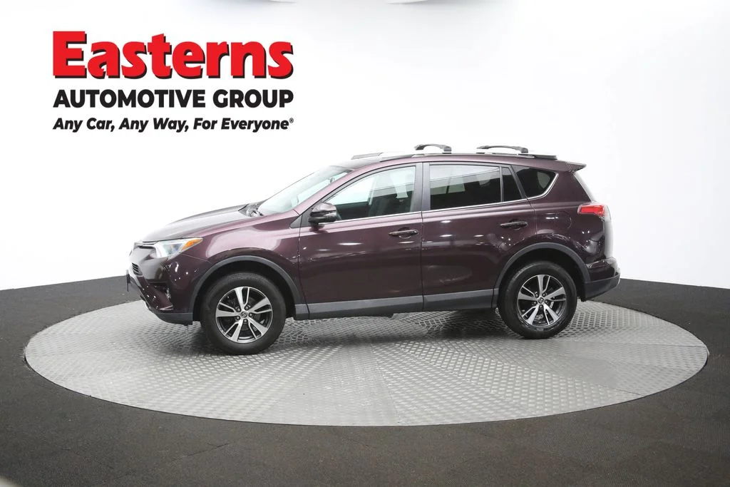Used 2016 Black Toyota XLE image 60