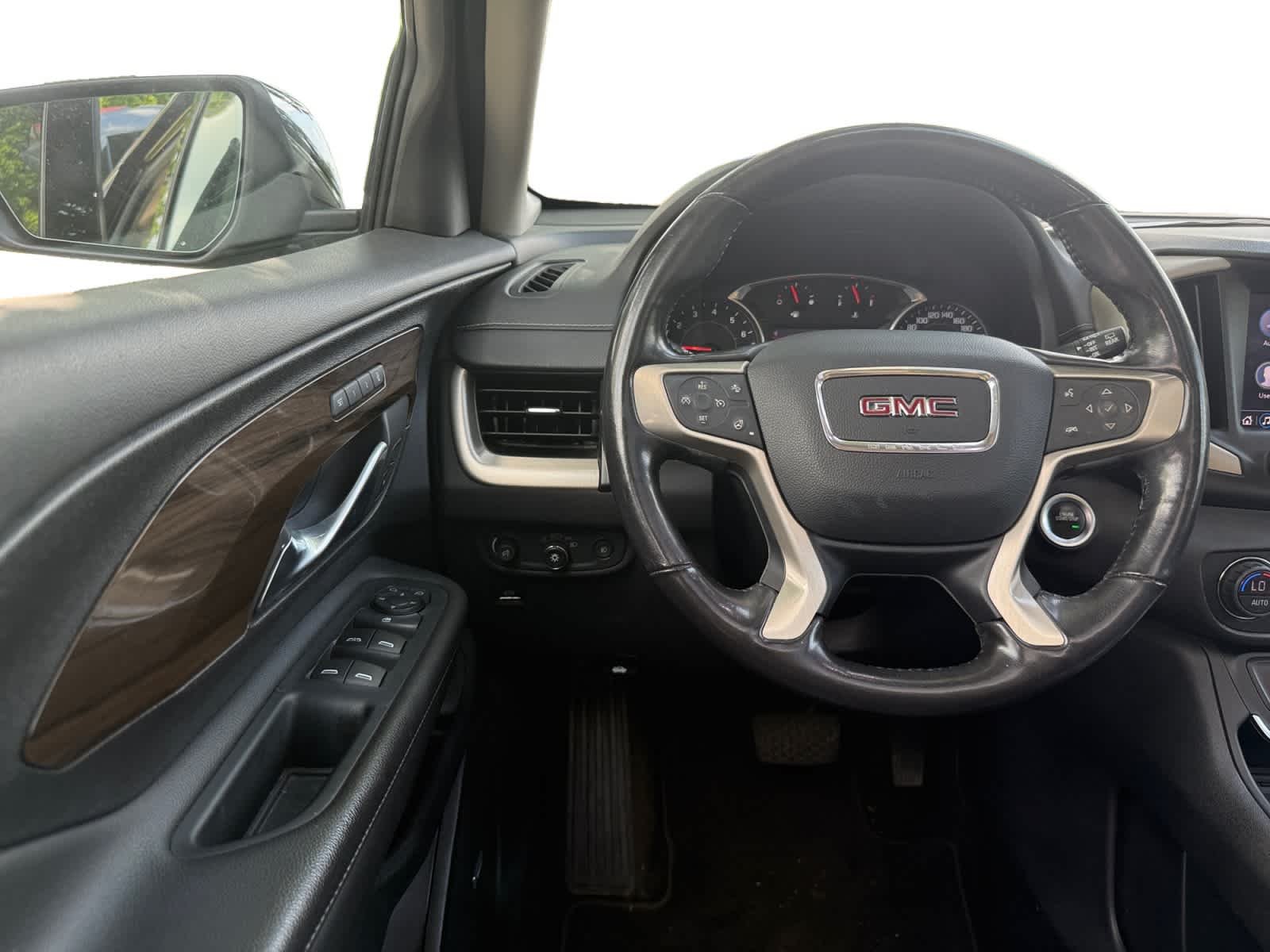 Used 2020 Ebony Twilight Metallic GMC Denali image 21