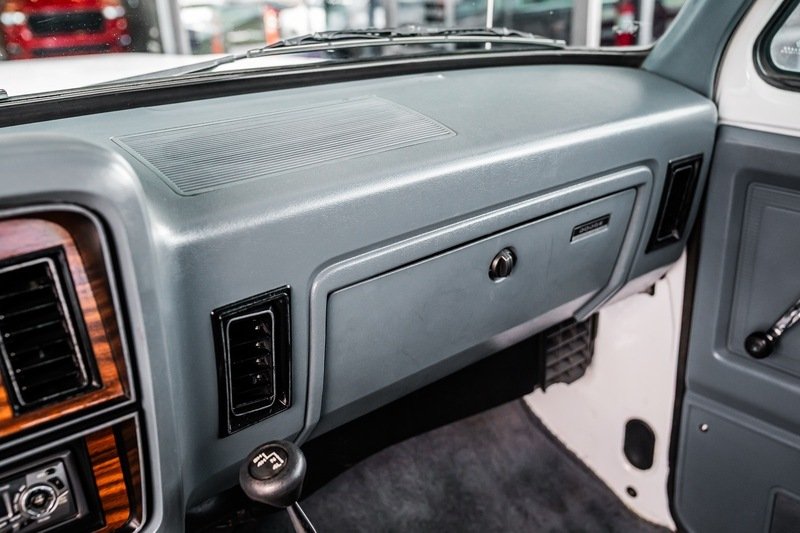 1988 Dodge Ramcharger - Photo 41