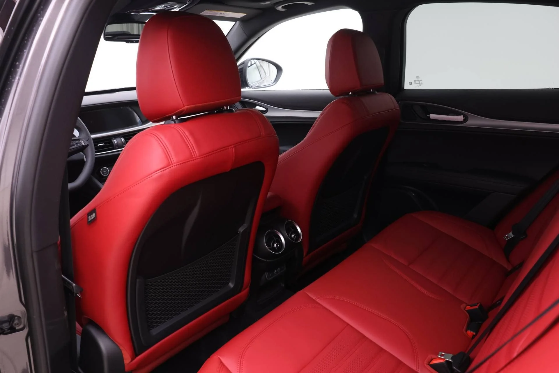 New 2026 Gray Alfa Romeo Base image 12