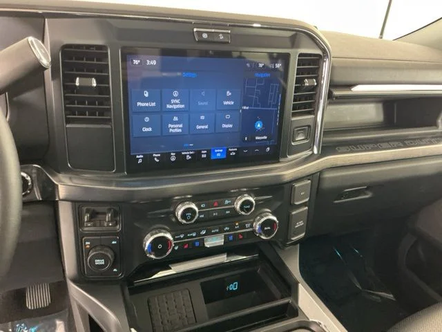 Certified Used 2025 White Ford Lariat image 21