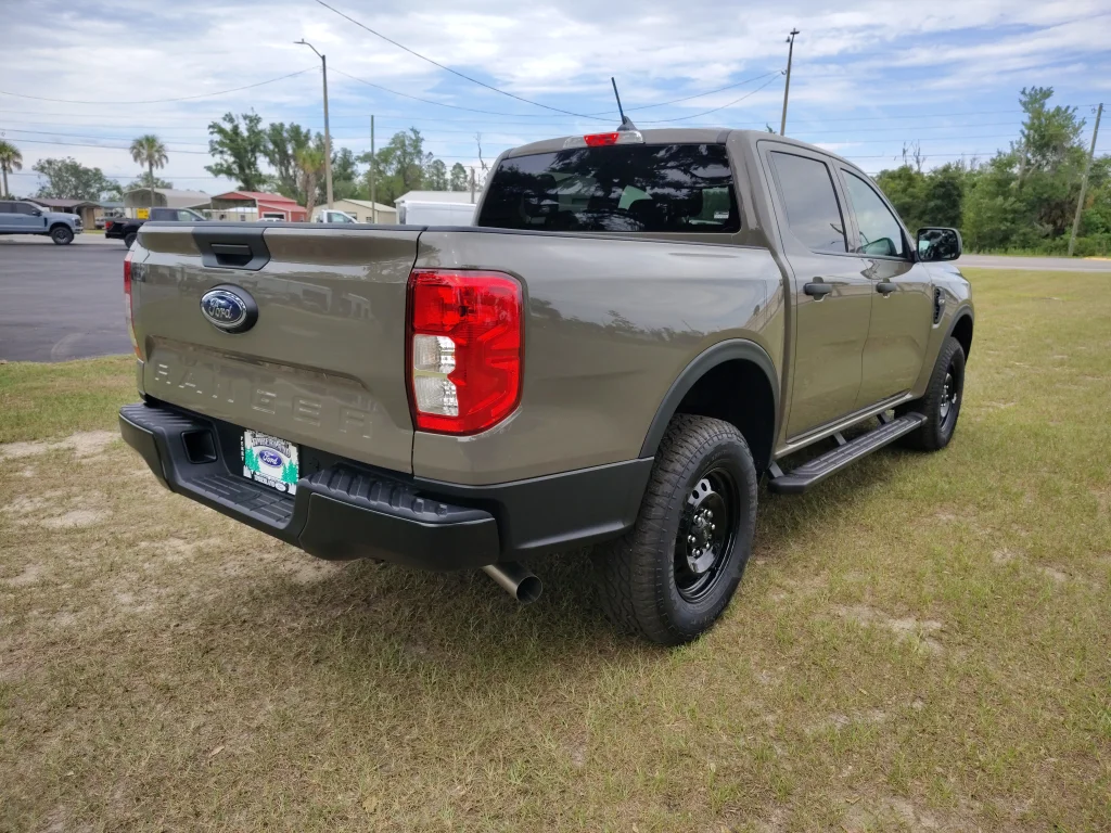 New 2026 Marsh Gray Ford XL image 6