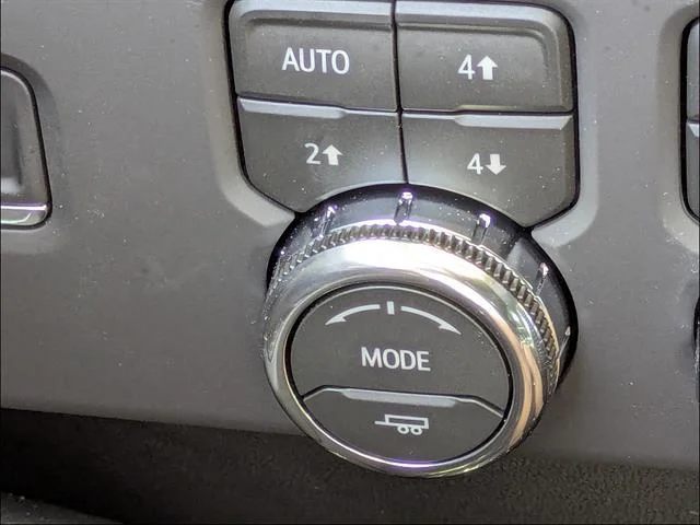2026 GMC Sierra 2500HD AT4 - Photo 26