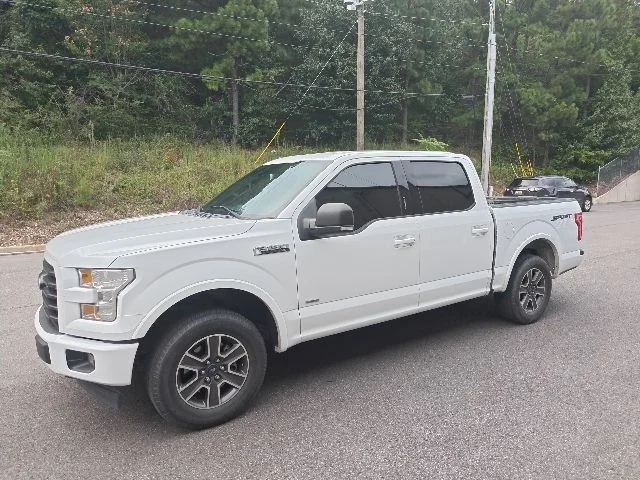 Used 2017 White Ford XLT image 7