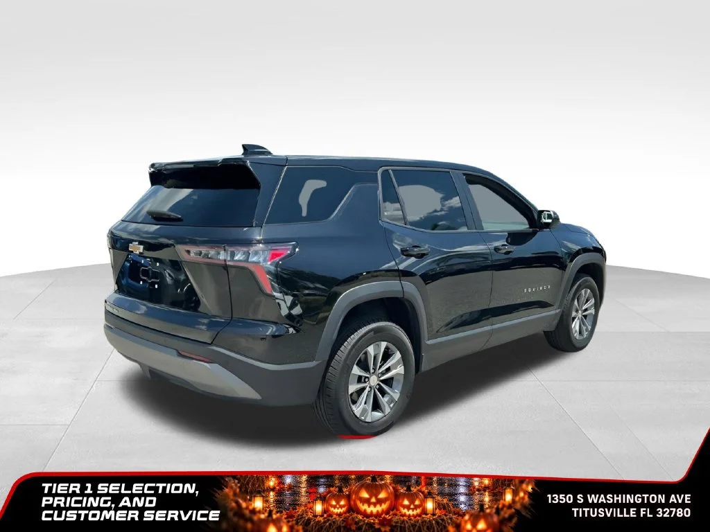 Used 2025 Mosaic Black Metallic Chevrolet LT image 10
