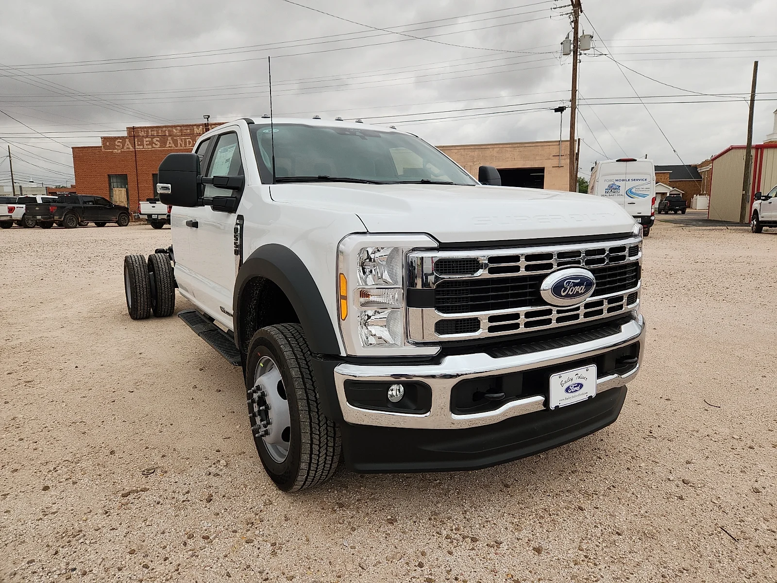 New 2026 Oxford White Ford XL image 1
