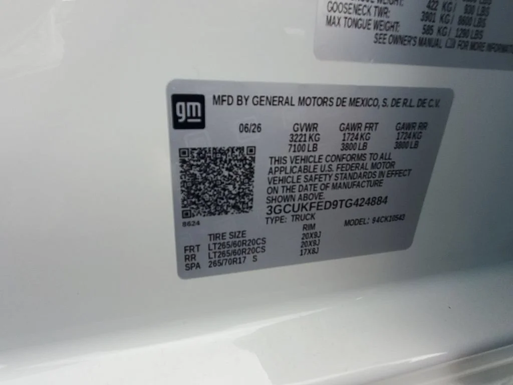 New 2026 Summit White Chevrolet LT Trail Boss image 40
