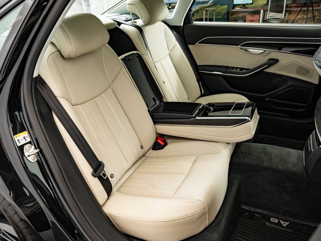 Used 2025 Mythos Black Metallic Audi L 55 image 47