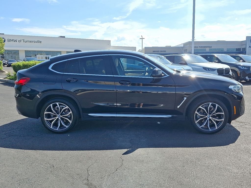 Certified Used 2023 Black Sapphire Metallic BMW xDrive30i image 7