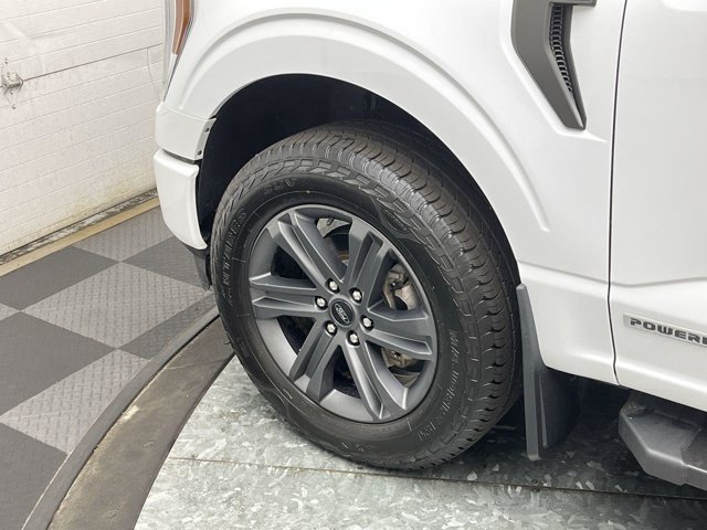 Used 2023 Oxford White Ford LARIAT image 40