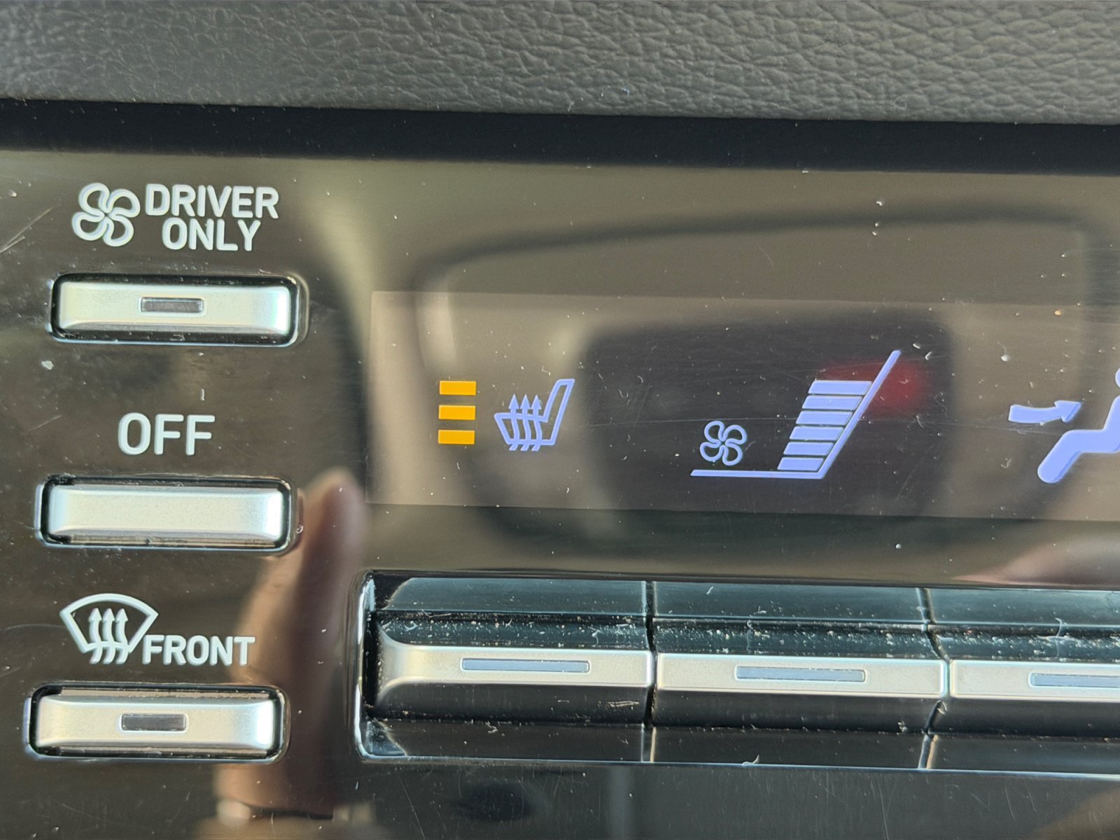 Used 2022 Portofino Gray Hyundai SEL image 22