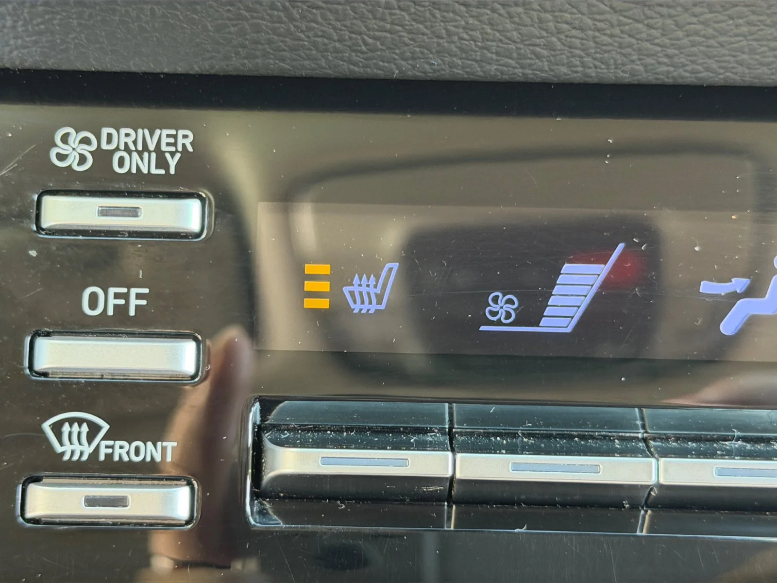 Used 2022 Portofino Gray Hyundai SEL image 22