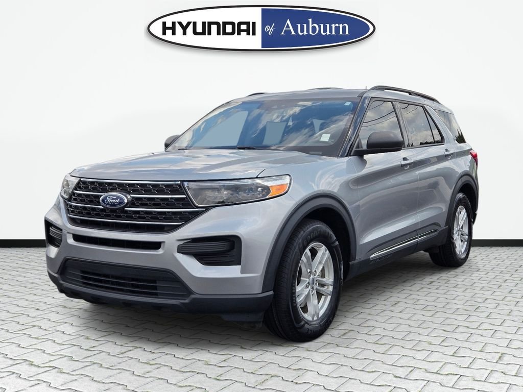 Used 2023 Silver Ford XLT image 11