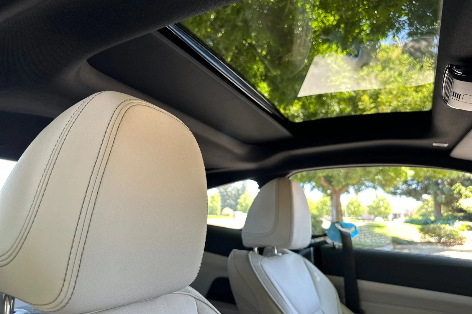 2026 BMW 4 Series M440i - Photo 13