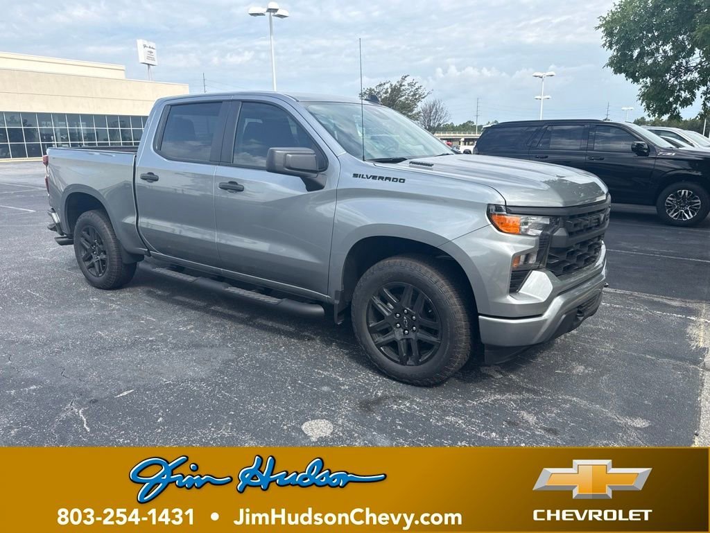 2026 Chevrolet Silverado 1500 Custom Crew Cab Short Box's photo