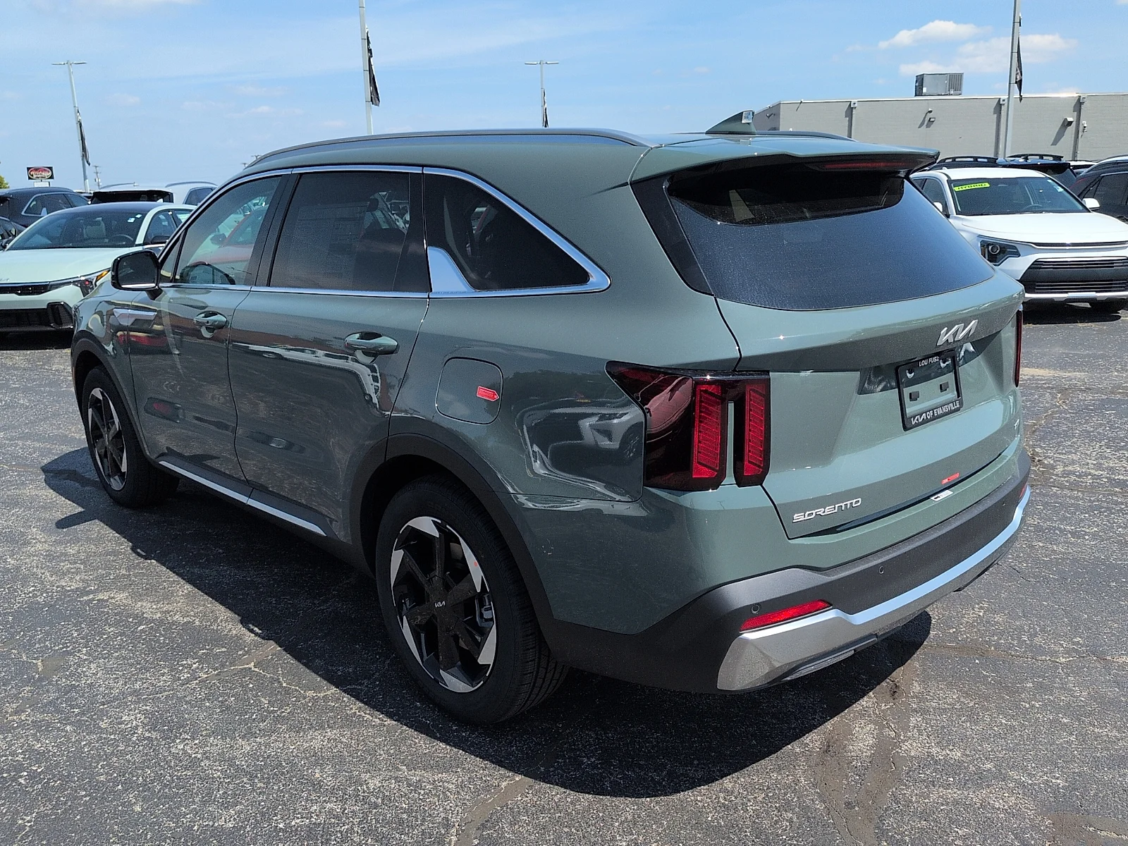 New 2026 Cityscape Green Kia EX image 5