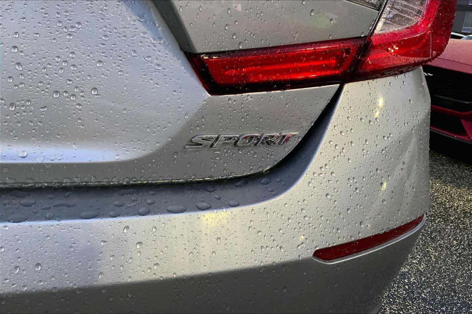 Used 2018 Lunar Silver Metallic Honda Sport 1.5T image 10