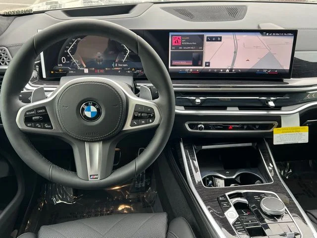 New 2026 Dravit Grey Metallic BMW xDrive40i image 16