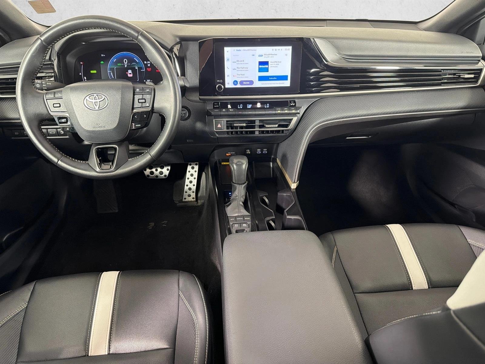 Used 2025 Heavy Metal Toyota SE image 22