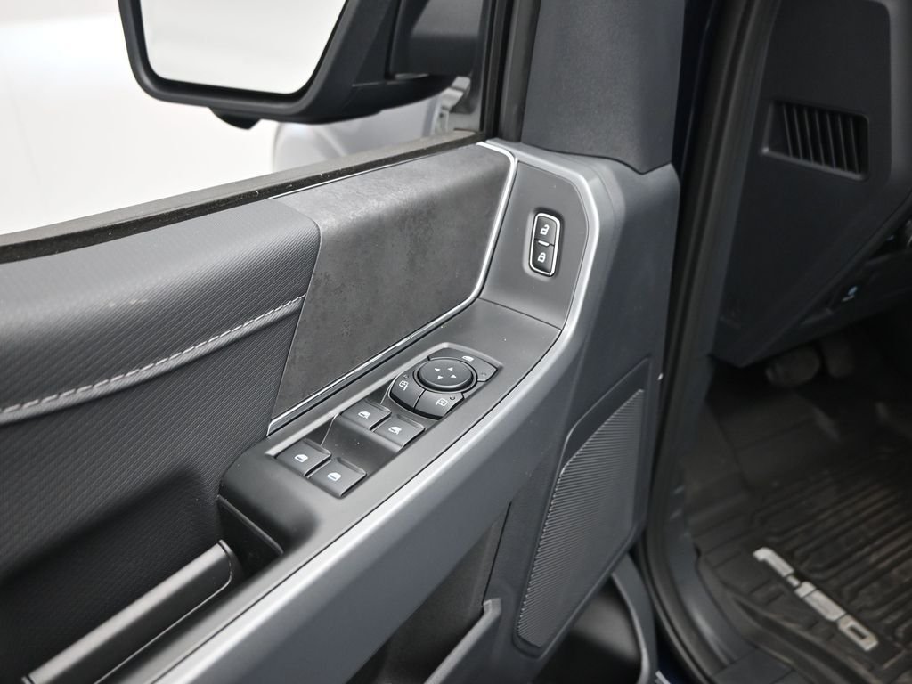 New 2026 Blue Ford XLT image 10