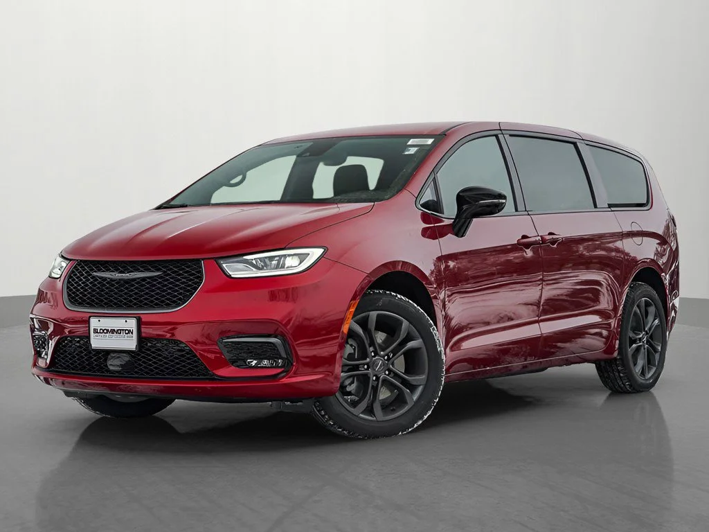 2026 Chrysler Pacifica Select AWD's photo
