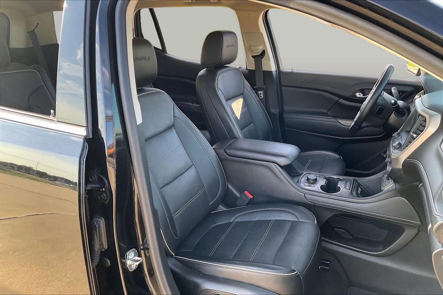 Used 2023 Ebony Twilight Metallic GMC Denali image 8
