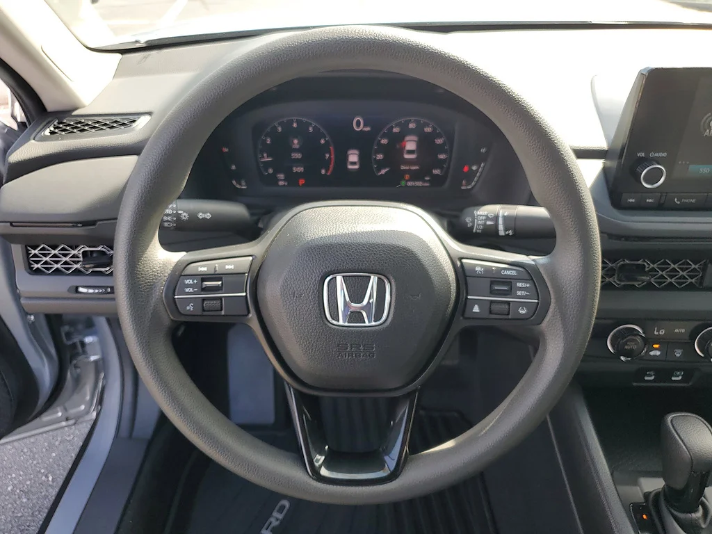 Certified Used 2024 Solar Silver Metallic Honda LX image 19