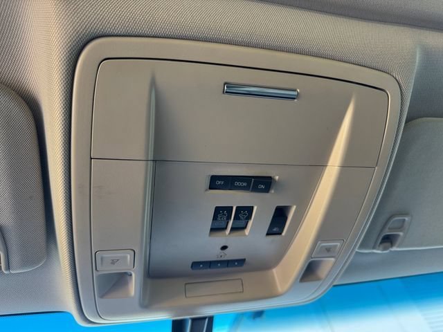 Used 2017 SUMMIT WHITE Chevrolet LTZ image 26