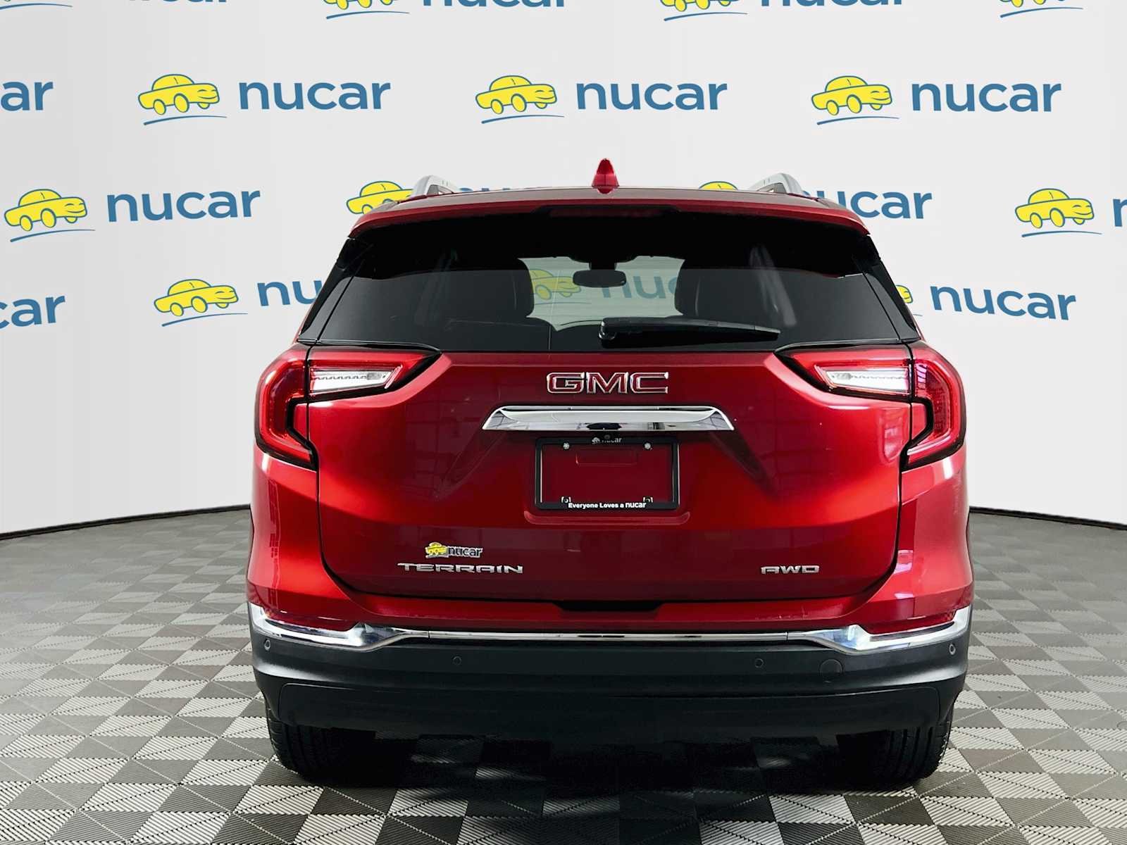 Used 2022 Cayenne Red Tintcoat GMC SLT image 6