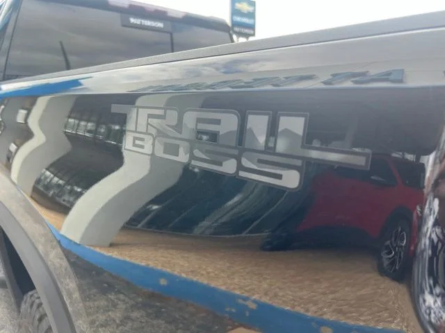 Used 2025 Black Chevrolet LT image 12