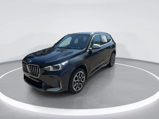 Used 2024 Black BMW xDrive28i image 3