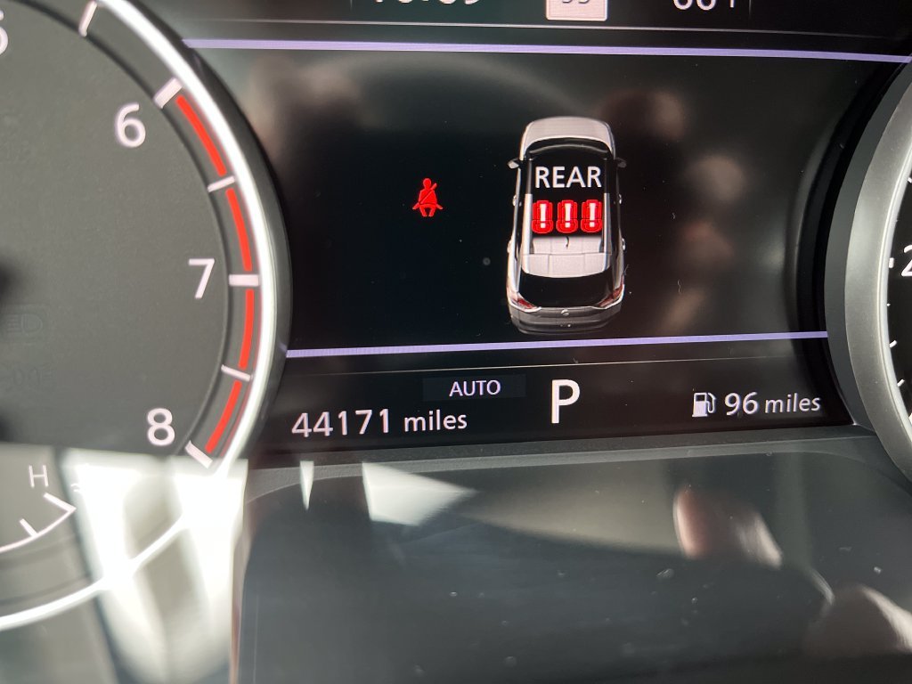 Used 2023 Gray Nissan SL image 18