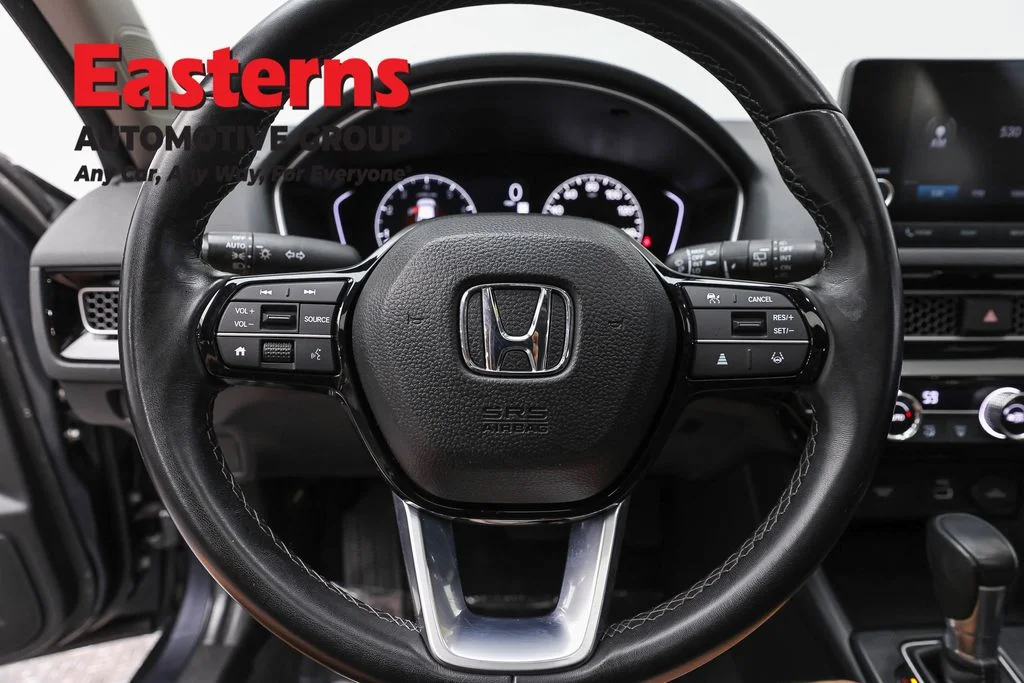 Used 2024 Gray Honda EX-L image 10