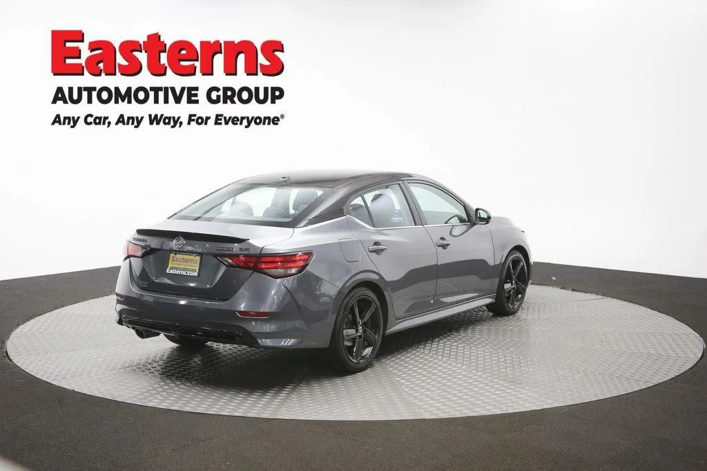 Used 2023 Gray Nissan SR image 42