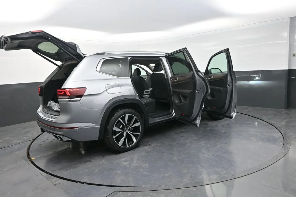 New 2026  Volkswagen 2.0T SEL Premium R-Line image 36