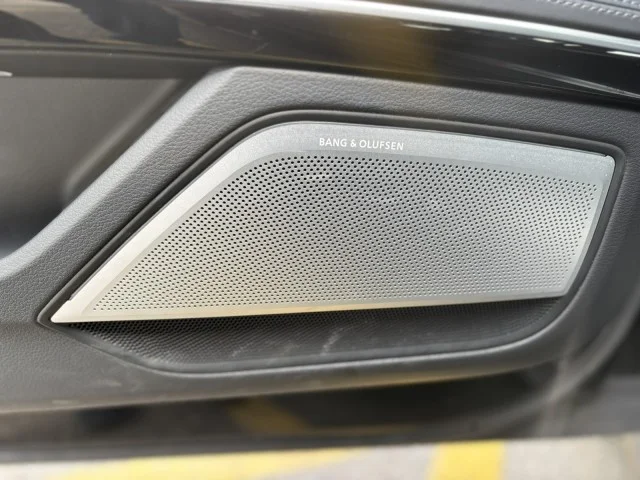 Used 2022 Mythos Black Metallic Audi BLACK OPTIC PLUS & EXECUTIVE PACKAGE !! BANG & OLUFSEN ADVANCED !!! OVER $ 146K MSRP !!! image 28