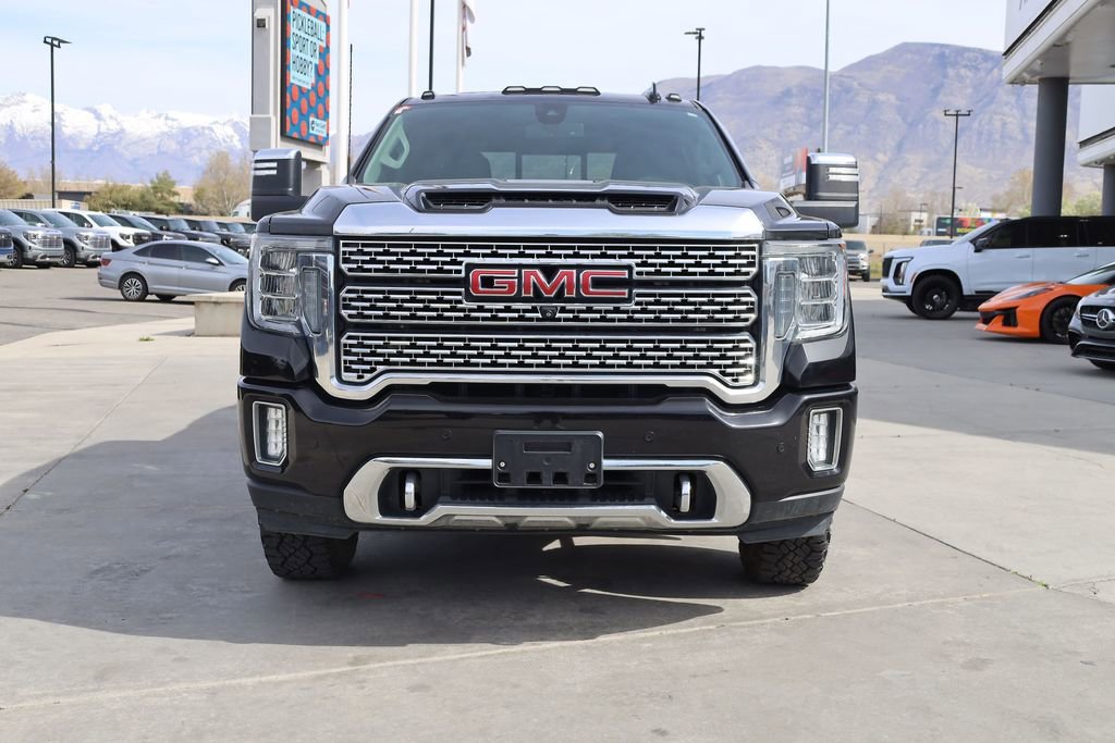 Used 2022 Onyx Black GMC Denali image 9