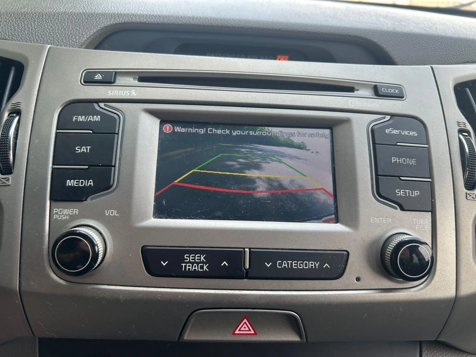 Used 2014 Clear White Kia LX image 18