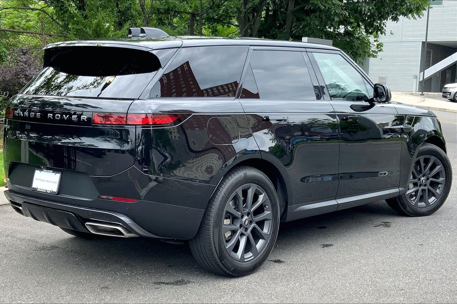Certified Used 2025 Santorini Black Metallic Land Rover SE image 12