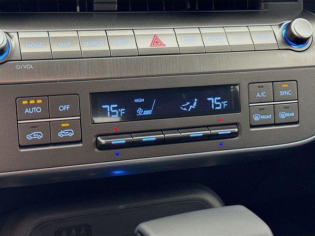 New 2026 Blue Hyundai SEL Sport FWD image 23