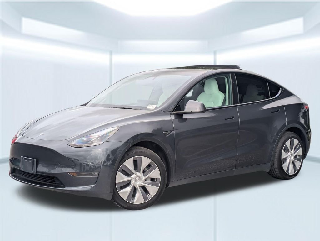2024 Tesla Model Y Long Range Dual Motor All-Wheel Drive's photo