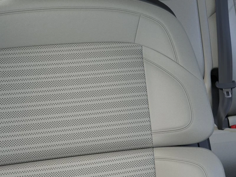 New 2026 Red Carpet Metallic Tinted Clearcoat Lincoln Reserve image 16
