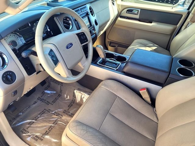 Used 2013 White Ford XLT image 10