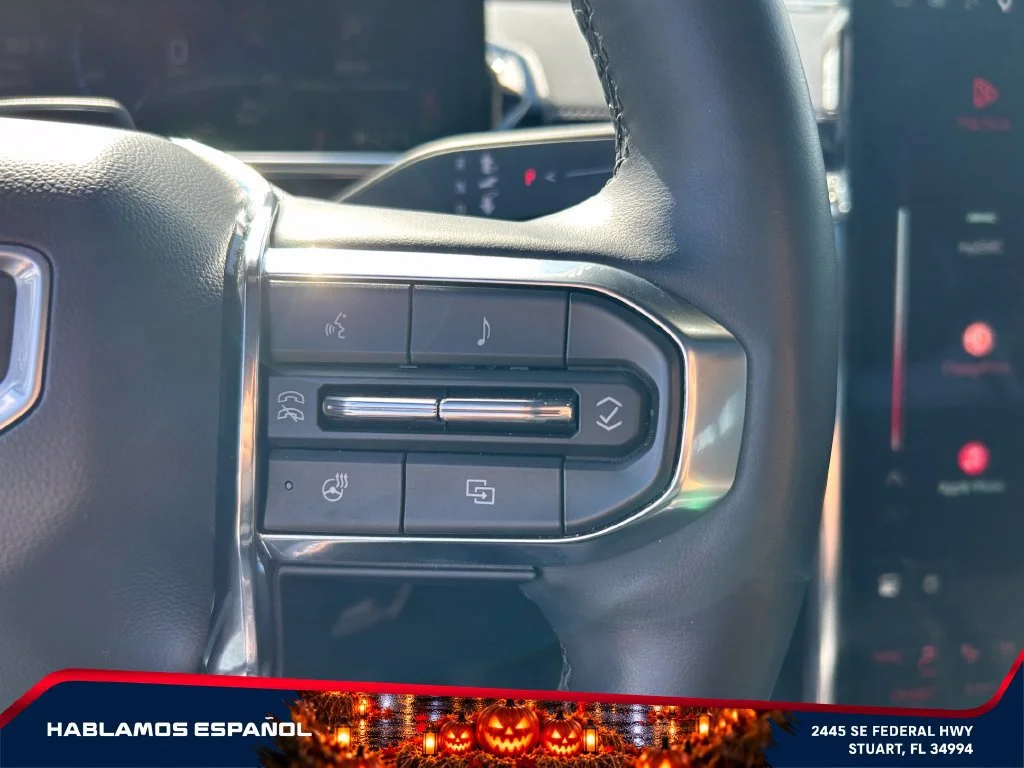 Used 2025 Onyx Black GMC Extended Range Denali image 20